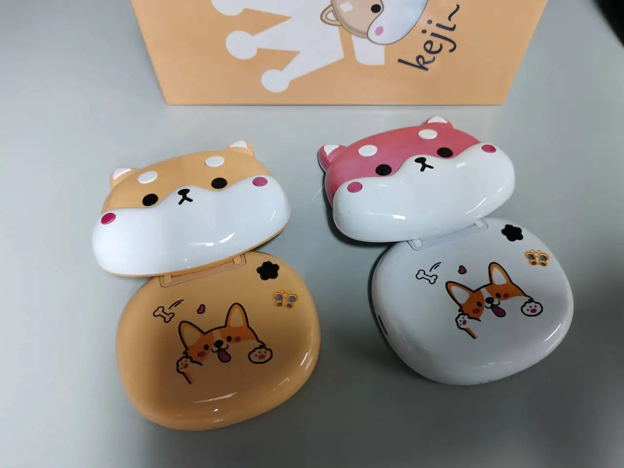 2023 New Cute Mini Koki Mobile Phone Flip Cartoon Kids Children Dual Sim 2G GSM Keyboard Botton MP3 Player Unlocked Cellphone