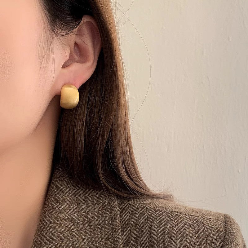 One Cold Style Simple Metal Earrings Retro High Fashion Style Texture Round Earrings