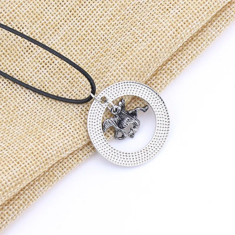 Blood Flying Horse Pendants Necklaces for Men Women Percy Jackson CAMP HALF Necklace Fashion Charm Jewelry Accessories Gifts