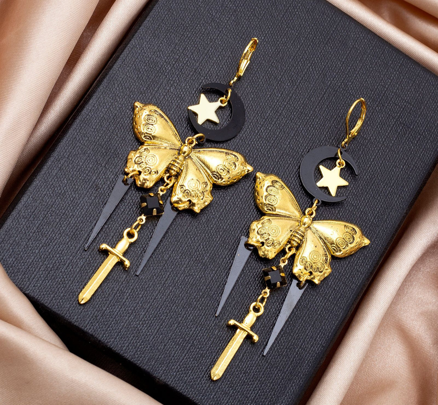 Vintage Distinctive Tassel Star Moon Butterfly Sword New Gothic Tassel Earrings
