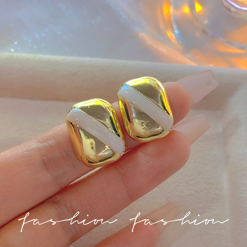 925 Silver Needle Hong Kong Style Retro Metal Earrings Women's High-Grade Geometric Simple Bracelet Ear Clip All-Match Exaggerated Commuter Earrings