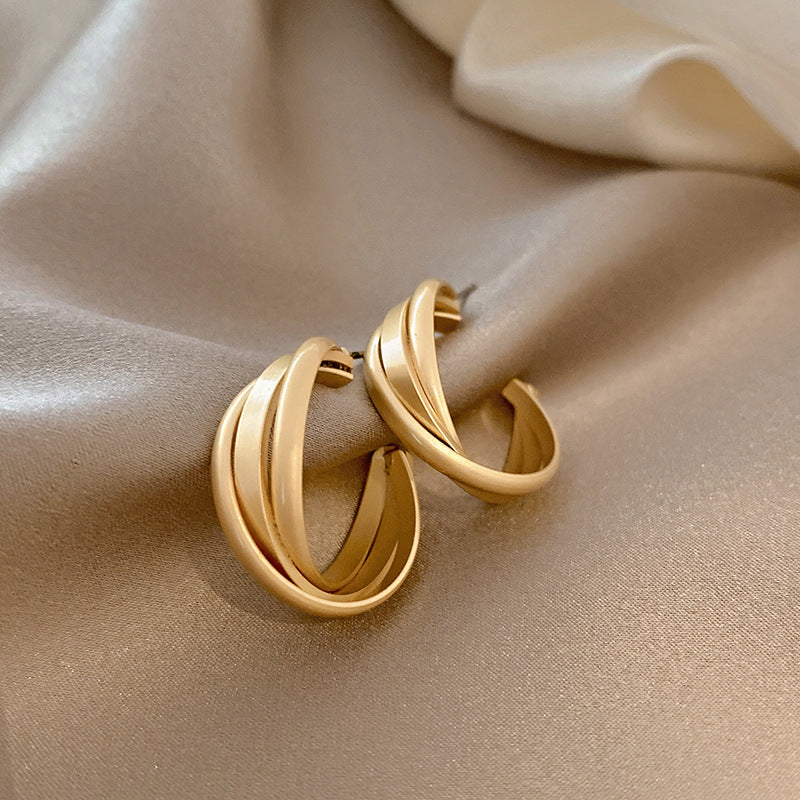 925 Silver Needle Vintage French Metal Cross Hoop Earrings Fashionable Elegant Minimalist Style Earrings with a Sense of Design