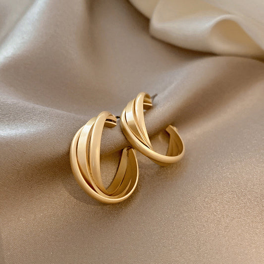 925 Silver Needle Vintage French Metal Cross Hoop Earrings Fashionable Elegant Minimalist Style Earrings with a Sense of Design