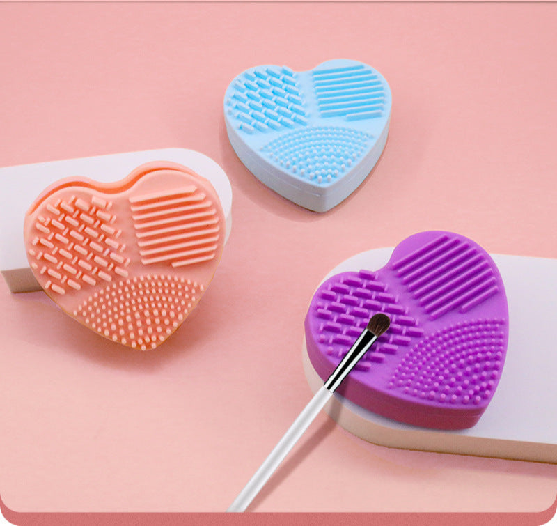 Heart-Shaped Makeup Brush Cleaning Box Multifunctional Makeup Brush Cleaning Tool Pad for Washing Brush Hollow Love Brush Box