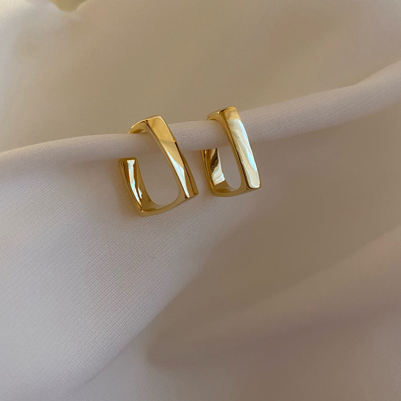 Simple Heart Circle Earrings Fashion Versatile Geometric Ear Clips Ear Studs Light Luxury High-end Feel Earrings for Women