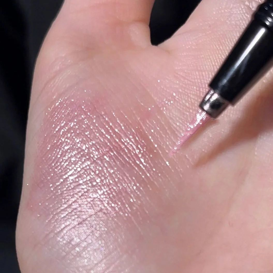 Diamond in the Debris Tear Feeling ~ Ultra-Fine Flash Waterproof Sweat-Proof Liquid Eyeliner Brightening Pearlescent Eye Shadow Pen Long Lasting Non Smudge