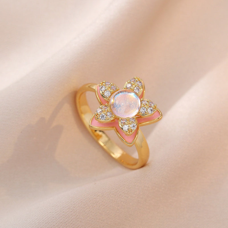 Rotating Ring for Women with Micro Paved Zircon, Elegant and Minimalist Style, Versatile Full Diamond Round Clover Ring Jewelry