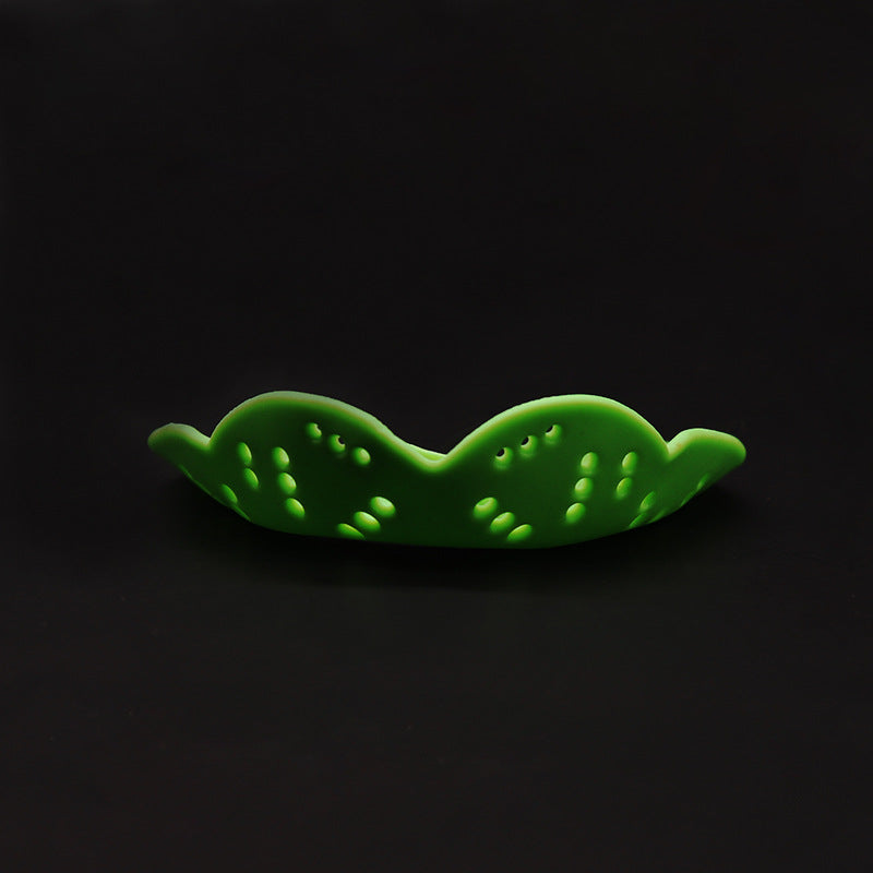 Cross-Border Hot Selling Adult Boxing Sanda for Basketball Training Tooth Socket Loop Shaping Single-Sided One-Piece Sports Mouthguard