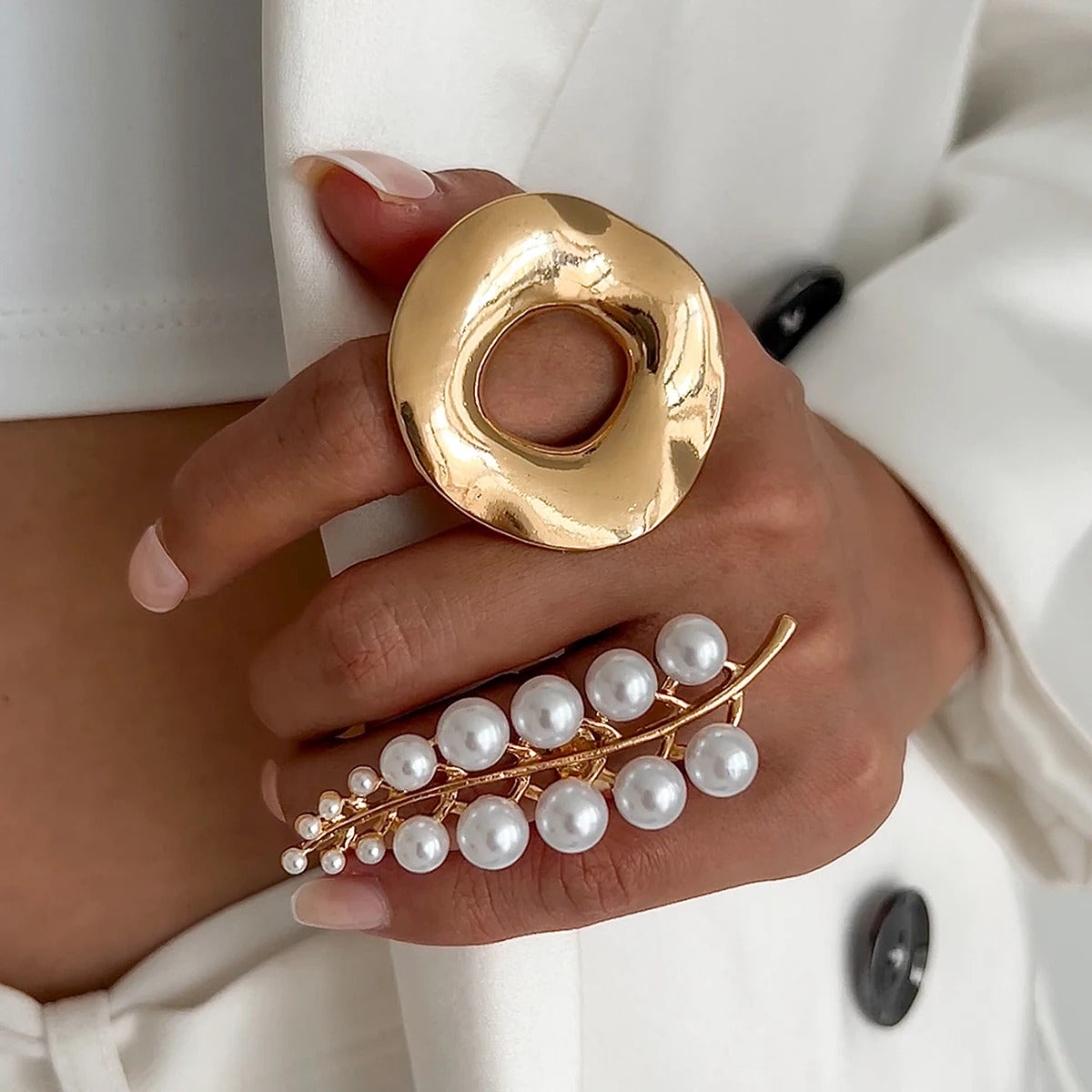 Ingemark Creative Unique Metal Petal Flower Branch Open Ring Women Punk Gold Color Geometric Adjustable Rings Y2K Couple Jewelry