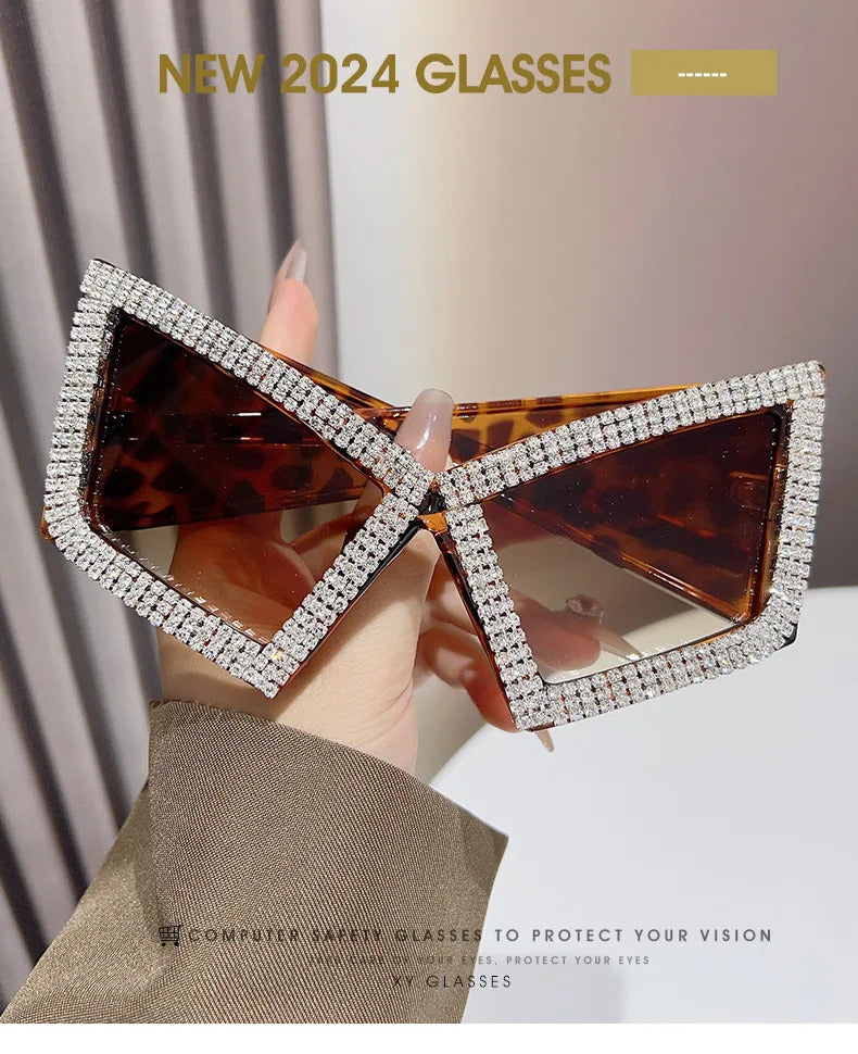 Vintage Super Big Full Crystal Cat Eye Sunglasses Women New Fashion Rhinestones Shiny Sun Glasses Ladies Oversized Bow Shades