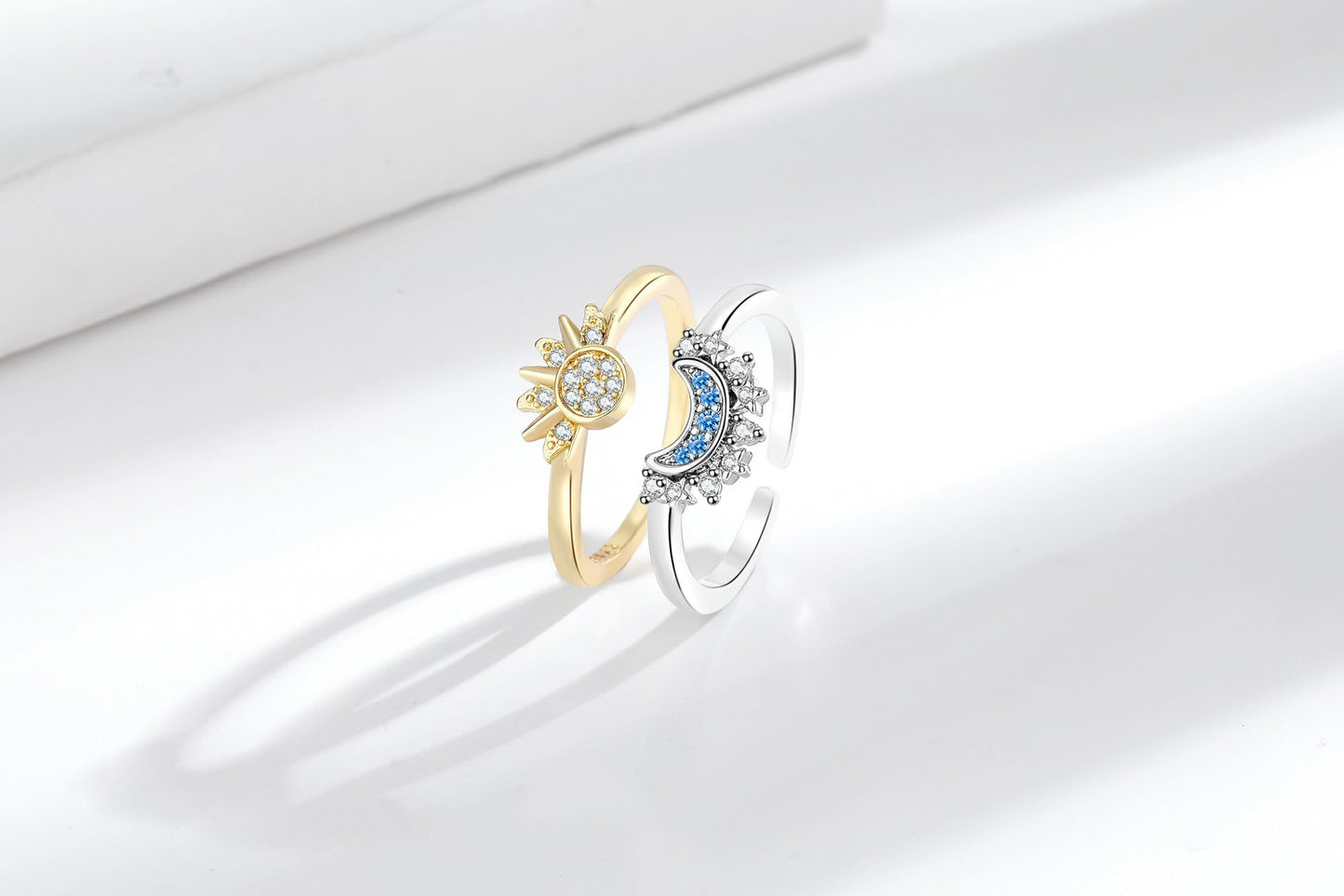 Cross-Border European and American Style Simple Design Sun and Moon Stackable Rings for Women with Diamonds Sun Moon Couple Rings