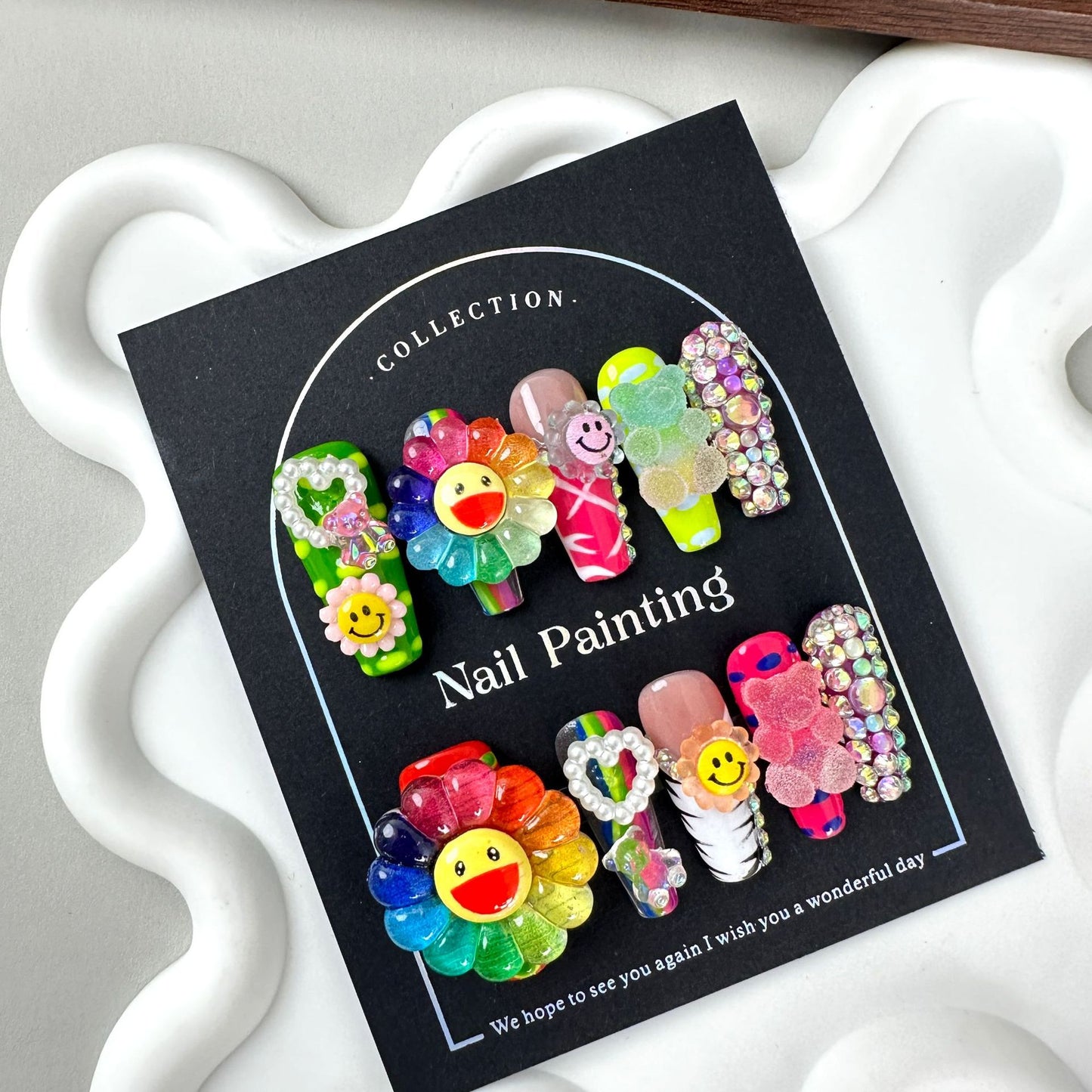 Short Almond Nails Cat Eye Handmade Painted Beautiful Whitening Elegant Wearable Nails Factory Wholesale Medium Long Style