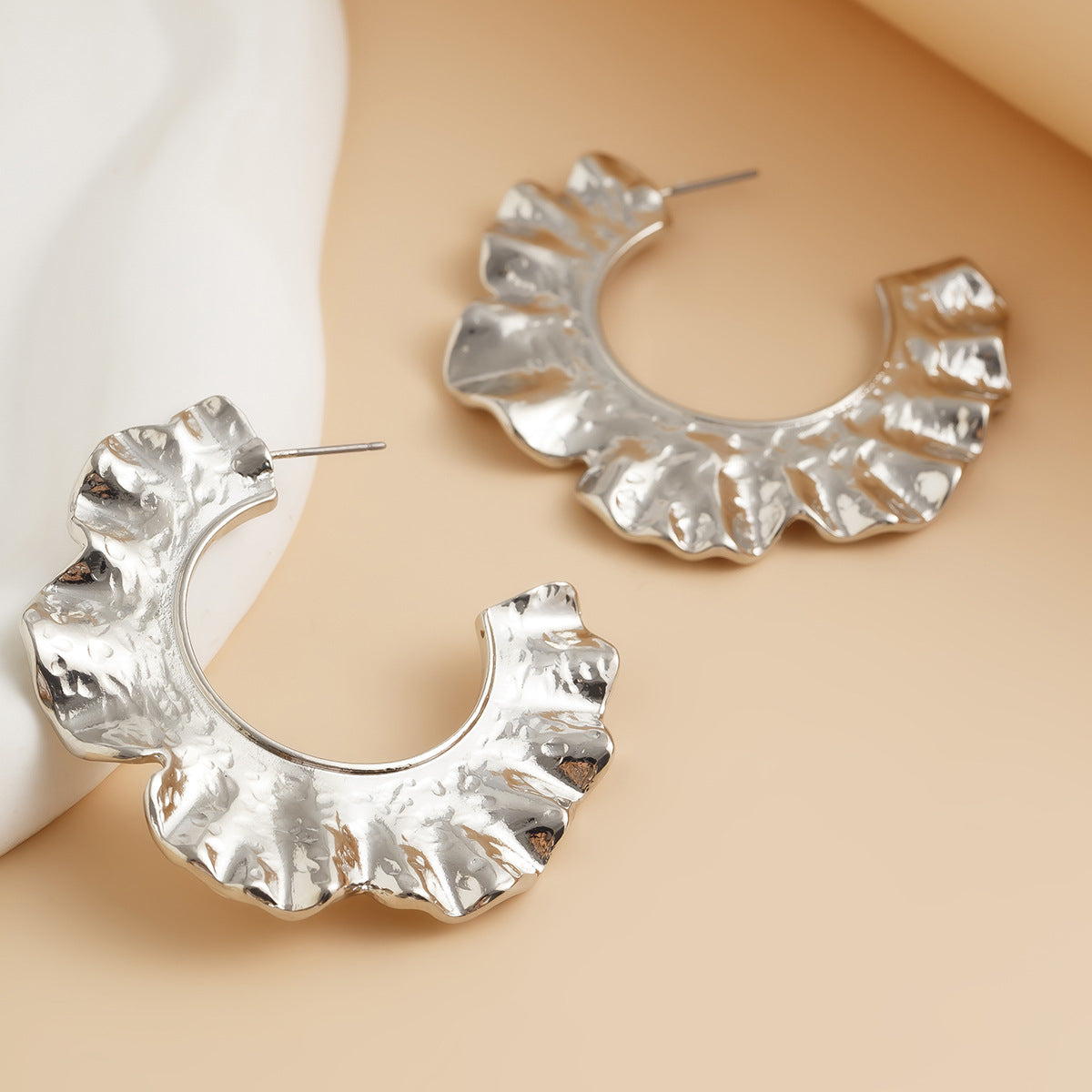 Personalized pleated hollow heart earrings various combinations of sunflower alloy earrings