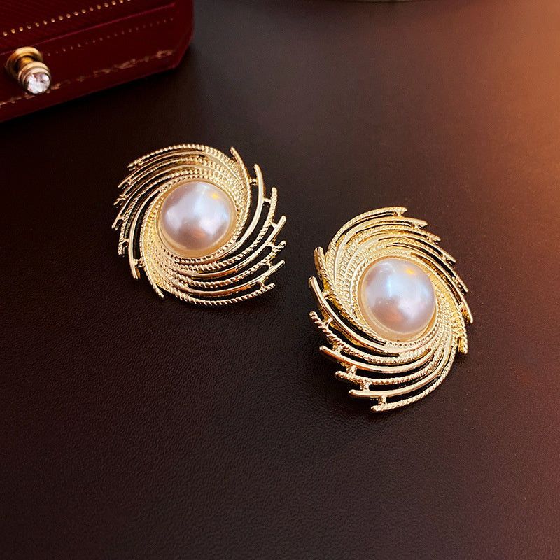 Vintage Earrings Fashion Versatile Ear Jewelry Niche Light Luxury High-end Accessories