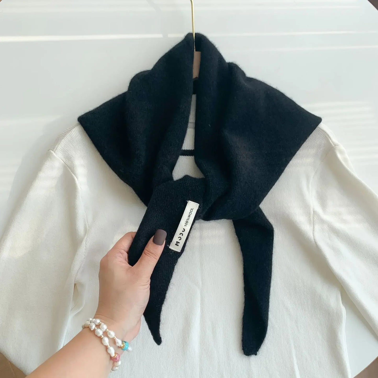 British Korean Triangle Scarf  Niche Wool  Triangular Scarf Women Headscarf Knitted Scarf Multi-functional Warm Knitted Scarf