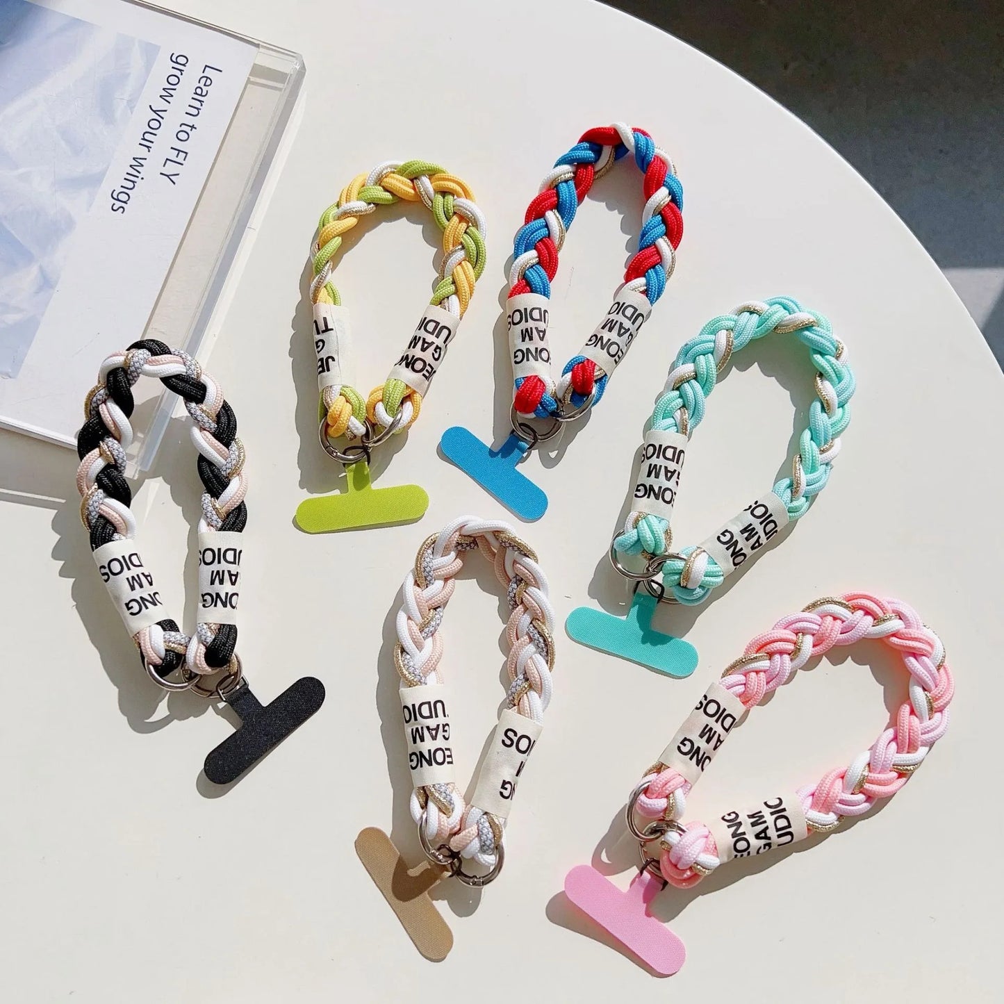 Suitable For Mobile Phone Lanyard Short Wrist Portable Bold Men And Women Outdoor Mountaineering Chain Key Chain Bag Chain