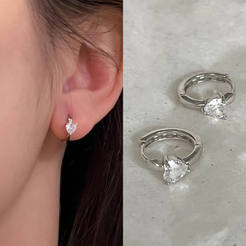 925 Silver Needle Love Butterfly Gravel Fashionable and Versatile Earrings Niche Unique Design Pearl Flower Earrings Earrings