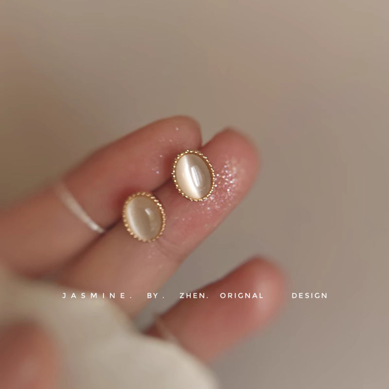 925 Silver Needle Love Butterfly Gravel Fashionable and Versatile Earrings Niche Unique Design Pearl Flower Earrings Earrings