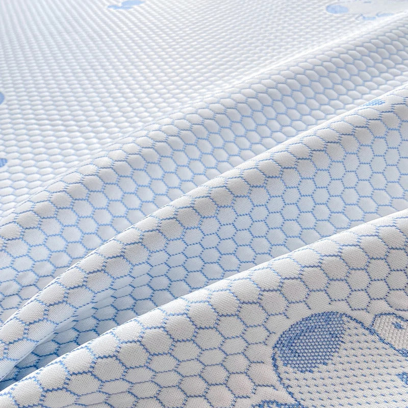 Capibara Summer Bed Mat Queen Soft Breathable Ice Bean Cooling Mat Coolness Summer Mat Cool Down Mattress Protector Pad Bedsheet