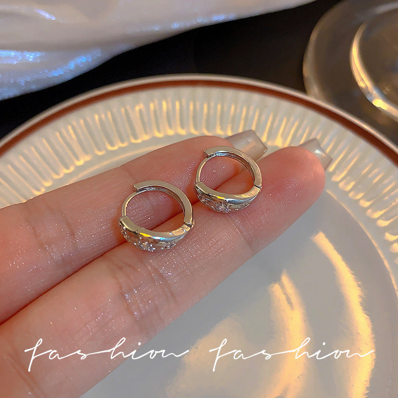 925 Silver Needle Hong Kong Style Retro Metal Earrings Women's High-Grade Geometric Simple Bracelet Ear Clip All-Match Exaggerated Commuter Earrings