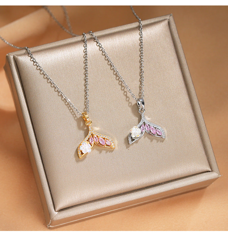 Elegant Inlaid Zircon Exquisite Titanium Steel Necklace for Women Fashionable Versatile Internet Celebrity Collarbone Chain Niche Light Luxury Jewelry