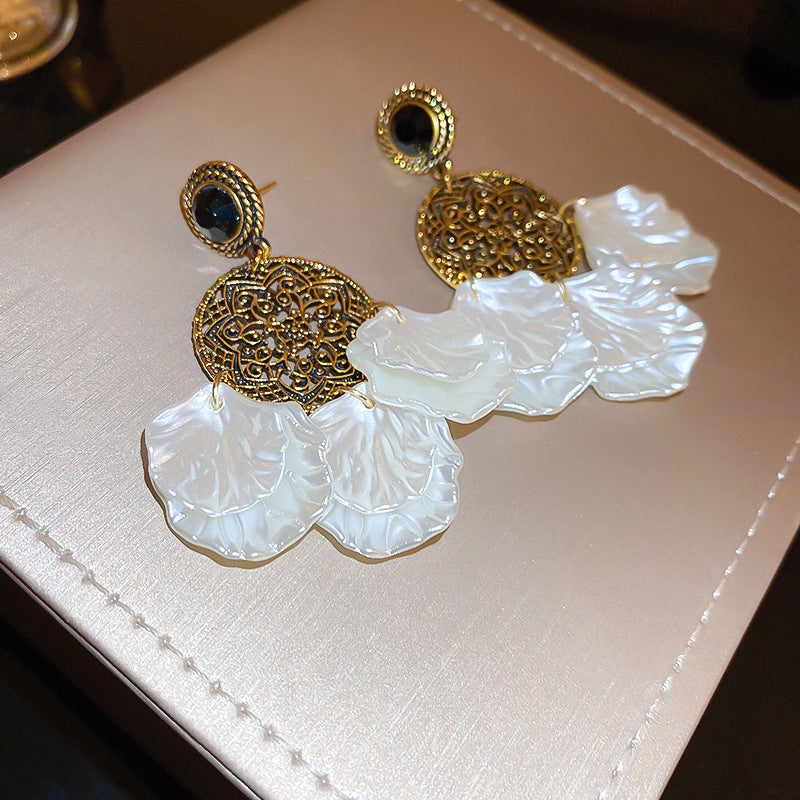 Silver Needle Inlaid with Diamonds and Pearls Flower Tassel Earrings Niche Style Atmosphere Earrings Fashionable Light Luxury High-end Earrings