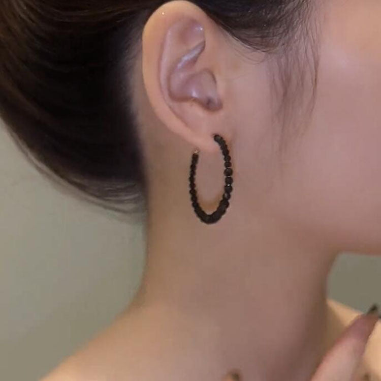 S925Silver Needle South Korea Temperament Entry Lux Black Crystal Earrings TikTok Hot Sale Special Interest Light Luxury Stud Earrings Earrings