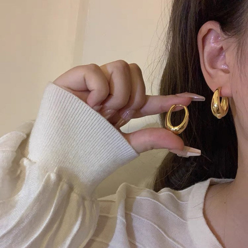 One Cold Style Simple Metal Earrings Retro High Fashion Style Texture Round Earrings