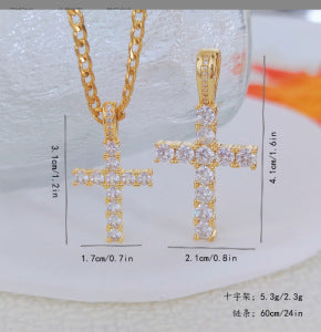 Amazon TK Hot-Selling OT Buckle Square Cross Necklace for Women Copper Plated 14K Gold Paperclip Necklace Yiwu In Stock