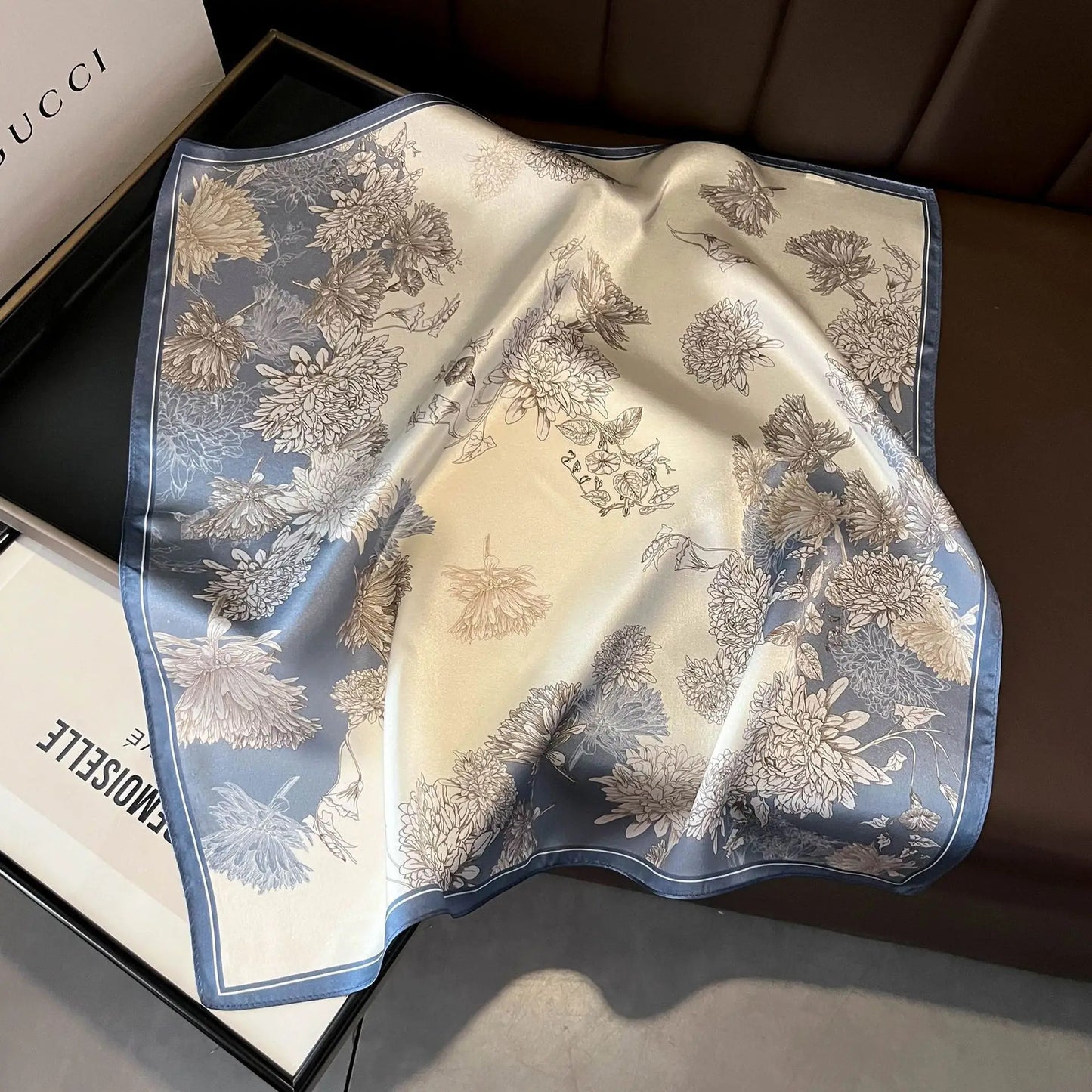 Scarf 100% Silk Bandana Women Square Scarves Wrap Kerchief Mulberry Spring Fashion Luxury High Quality Headband Hijab Shawls