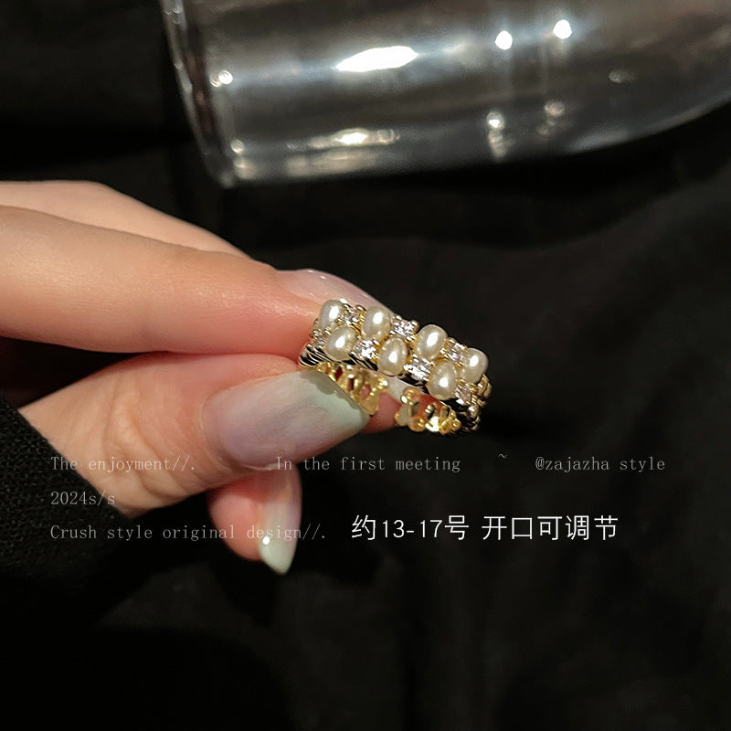 Wide Hollow Lace Open Ring French Retro Exquisite Commuting White Wear Ring