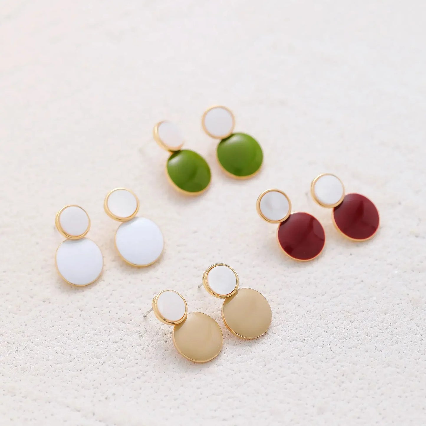 Korean Style Zircon Black Resin Square Ear Studs for Women Elegant Luxury Geometric Earrings 2024 Fashion Trends Jewelry Gifts